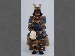 本小札紺糸引威胴丸具足